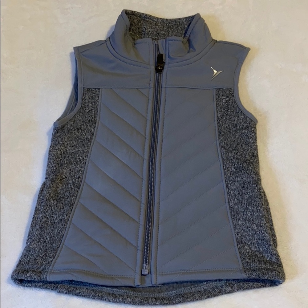 OLD NAVY ACTIVE GRAY VEST